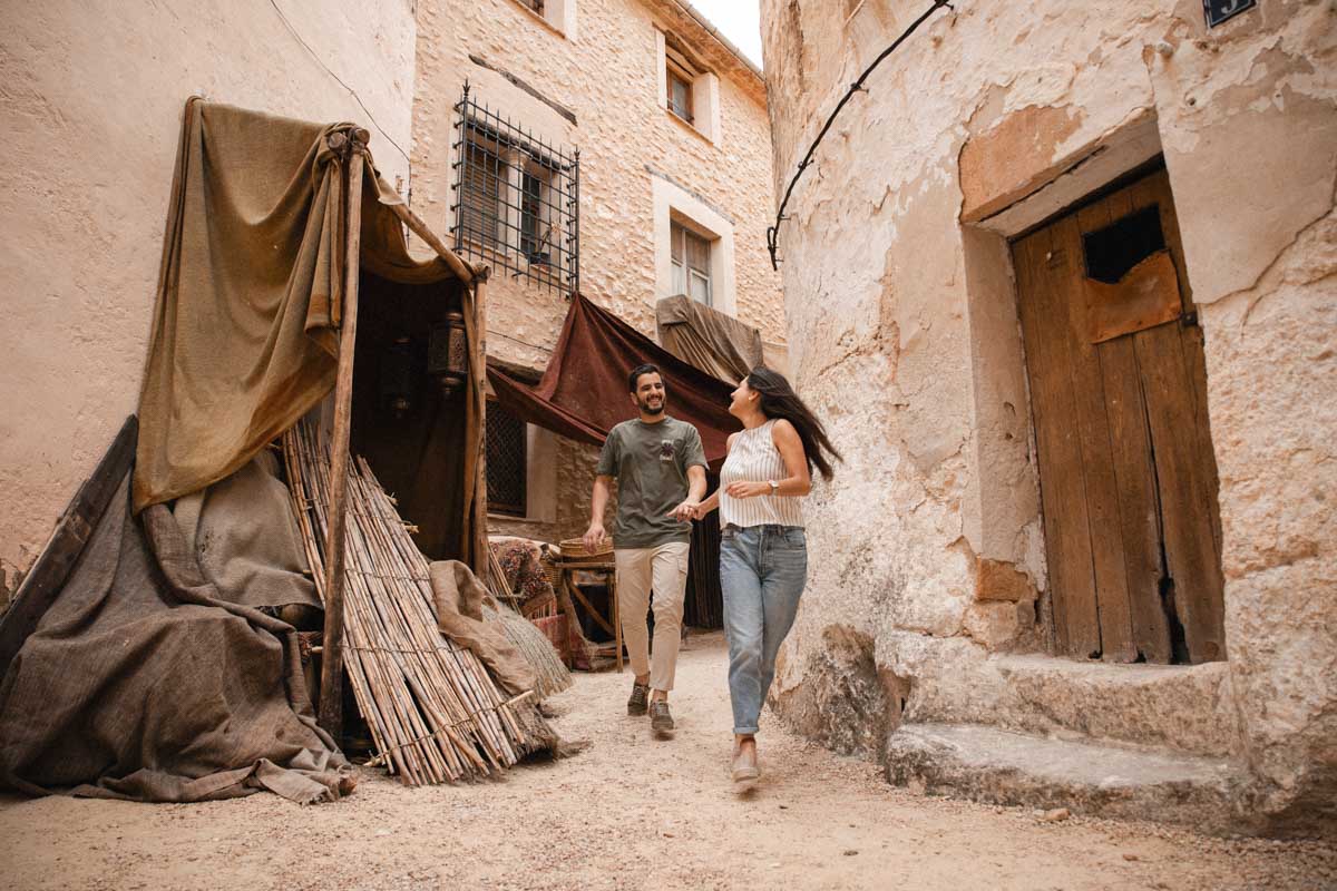 Fotografía espontánea de preboda en Bocairent