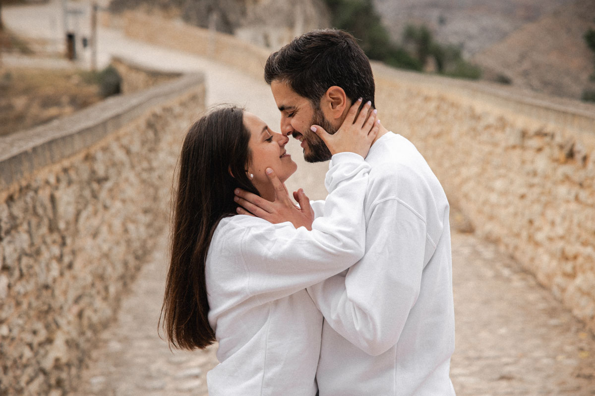 Preboda de Carlos y Nuria en el pueblo de Bocaitent en la Comunidad Valenciana realizada por Luis Hernández fotógrafo de bodas de Alcoy.